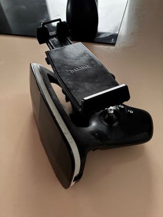 Mando Parrot bebop 2