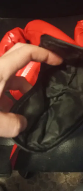 Guantes de Boxeo Rojos