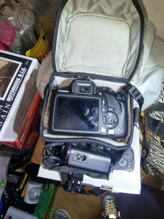 Canon EOS 1300D Cámara Digital