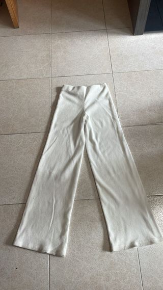 Pantalones anchos Bershka blancos talla S