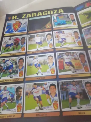 Álbum Liga 2004-2005 y Cromo Messi rookie.
