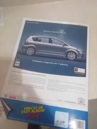 Álbum Liga 2004-2005 y Cromo Messi rookie.