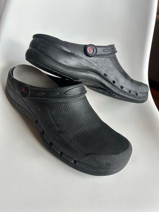 Zuecos de cocina negros talla 47