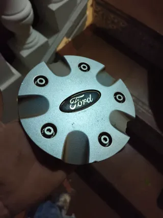 Tapacubos Ford Focus y Fiesta