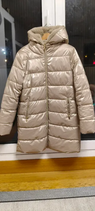 Abrigo reversible mujer.