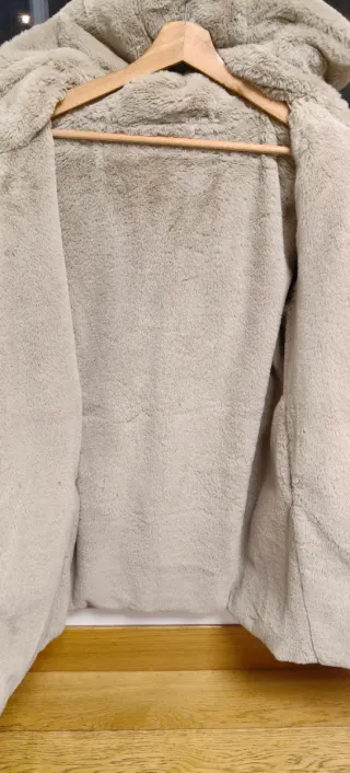 Abrigo reversible mujer.