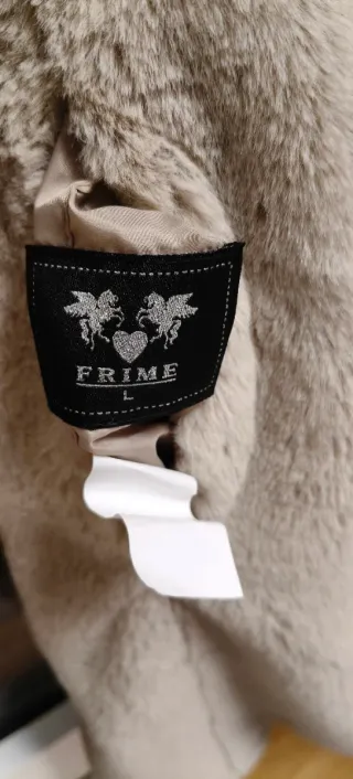 Abrigo reversible mujer.