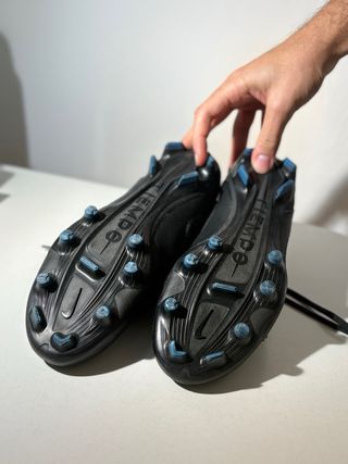 Botas de Fútbol Nike Tiempo TALLA 40.5