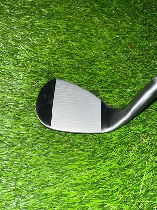 Titleist SM10 Wedge Plata 56°