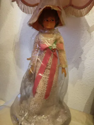 Lámpara Muñeca Vintage