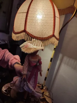 Lámpara Muñeca Vintage