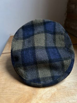 Boina de lana a cuadros