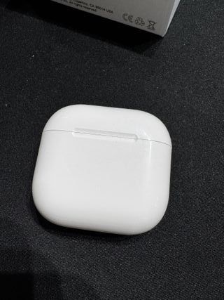 AirPods 4 ANC - Como Nuevos + Garantía