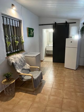 Alquiler de parcela con piscina, chimenea y barbac