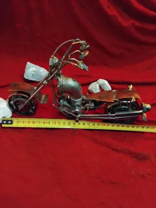 Escultura de Motocicleta