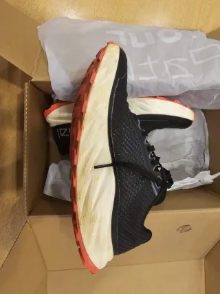 Zapatillas Nnormal Kjerag 2 Negro/Naranja