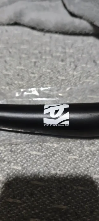 Manillar Carbono Race Face SixC