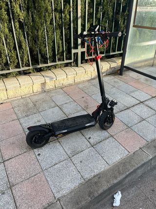 Patinete Eléctrico con Luces LED