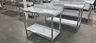 Mesa de trabajo mueral acero inoxidable hostelería