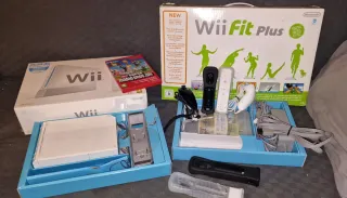Consola Nintendo Wii + Wii Fit Plus + Mario Wii