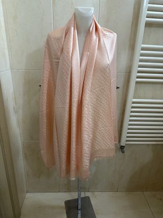 Foulard Fendi donna rosa beige