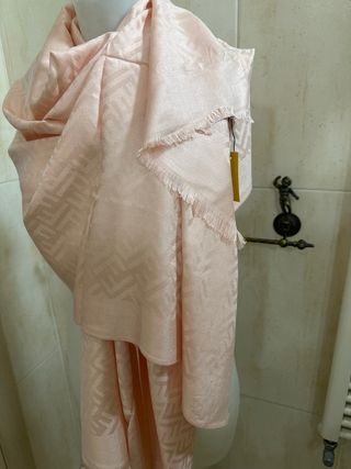 Foulard Fendi donna rosa beige