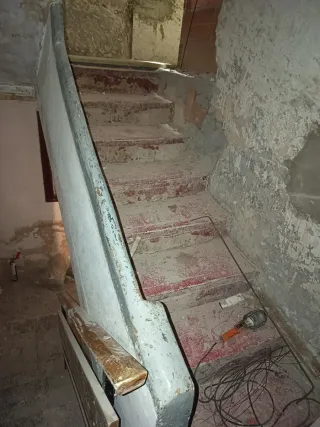 4 alturas Tejado completamente reformado