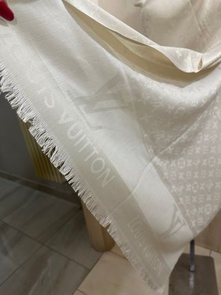 Foulard Louis Vuitton Beige Donna