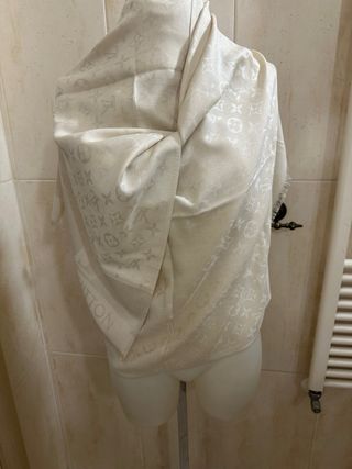Foulard Louis Vuitton Beige Donna