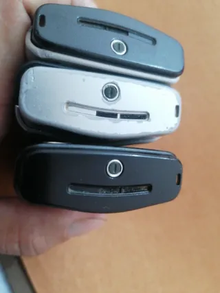 Lote 3 Móviles Nokia sin batería    Colección