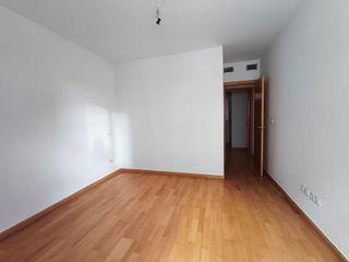 Piso en alquiler en Salvador Allende en Zaragoza