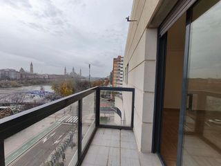 Piso en alquiler en Barrio Jesús en Zaragoza