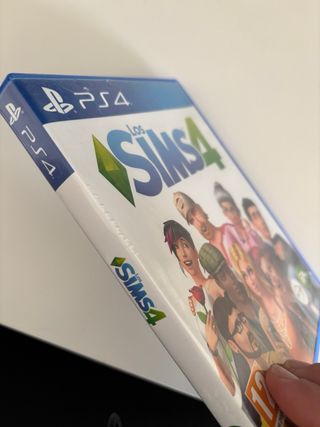 Los Sims 4 PS4