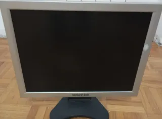Monitor Packard Bell