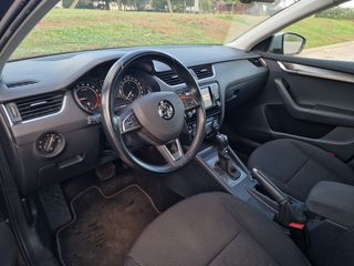 Skoda Octavia Scout 2.0 TDi 184cv 4x4 DSG 2016