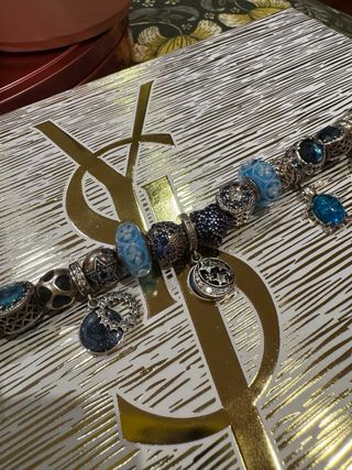 Pulsera Pandora muy nueva