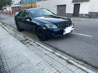 Mercedes-Benz Clase C 2010