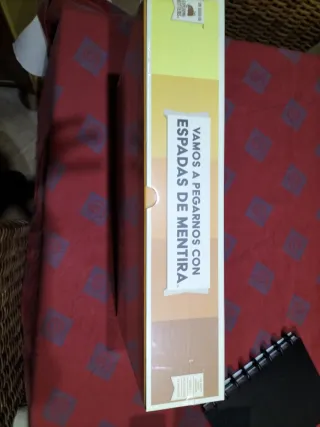 Juego de mesa Espadas de Mentira