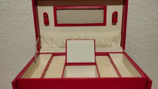 Joyero Rojo
