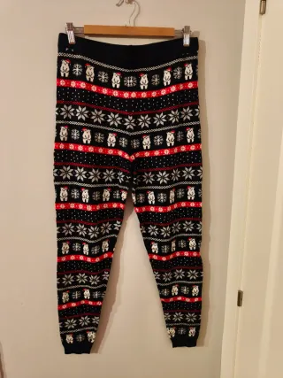 Pantalones lana navideños negros y rojos