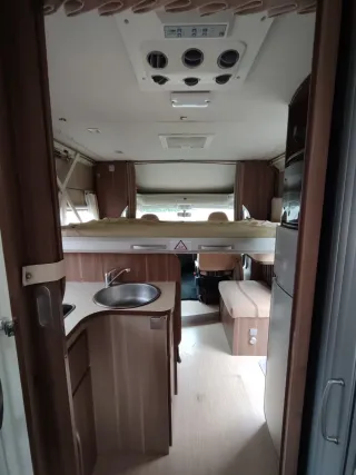 Autocaravana MC Louis mc2 72 cama isla