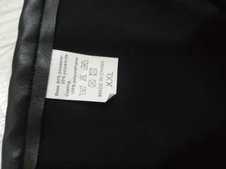 Corsé Negro con Cadenas