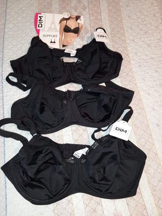 Sujetadores DIM negros tamaños de niñas 70 a 75
