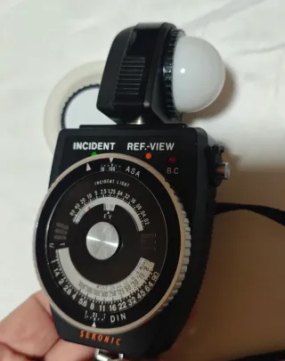 Fotómetro Sekonic L-418