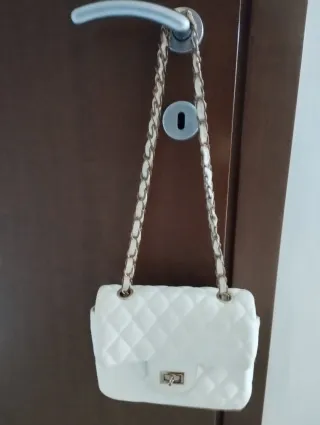 Borsetta bianca trapuntata