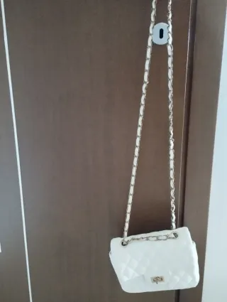 Borsetta bianca trapuntata