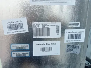 Nevera THETFORD N4000 Trivalente 140L