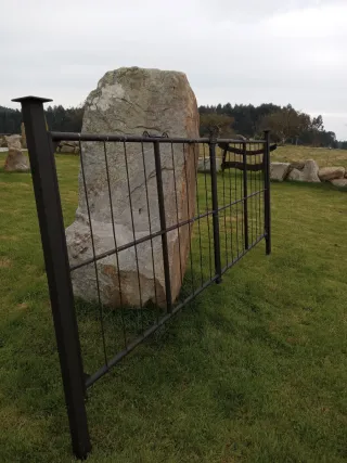 Portilla de hierro forjado Ancho 3 metros alto 1,2