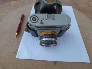 Cámara fotográfica antigua Halina