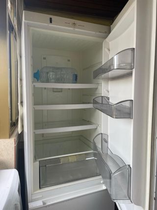 Nevera Fagor con congelador